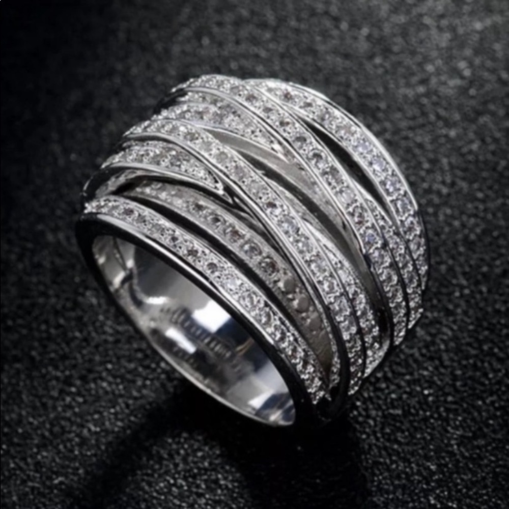 Womens silver 💍 - Picture 8 of 13